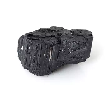 Кристалл турмалин черный (шерл) S (4-7 см)