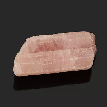 Кристалл турмалин розовый (рубеллит) (1,5-2 см)