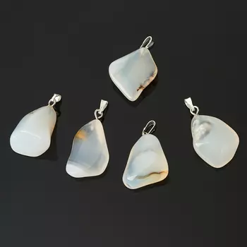 Кулон агат белый (биж. сплав) галтовка 2-3 см