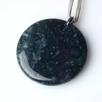 Кулон агат моховой (биж. сплав, кожа натур.) круг 5-6 см