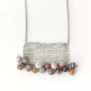 Кулон агат серый (биж. сплав, сталь хир.)