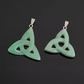 Кулон авантюрин зеленый трикветр (биж. сплав) 4-5 см