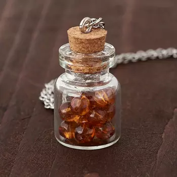 Кулон гранат спессартин (биж. сплав, сталь хир., стекло) бутылочка 3 см
