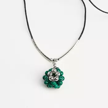 Кулон малахит (биж. сплав, текстиль) 3 см