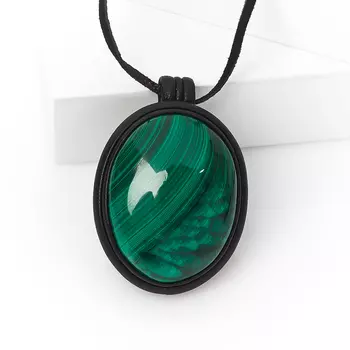 Кулон малахит (кожа натуральная) овал