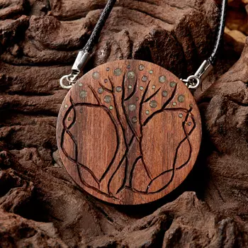 Кулон нефрит зеленый круг (дерево)