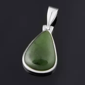 Кулон нефрит зеленый (серебро 925 пр.) капля