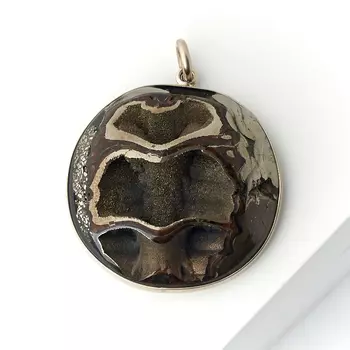 Кулон пирит, окаменелость (дублет) (нейзильбер) 5 см