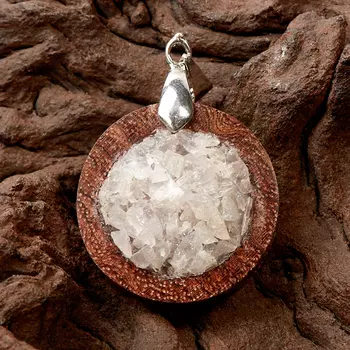 Кулон розовый кварц круг (дерево)