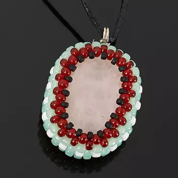 Кулон розовый кварц (текстиль)