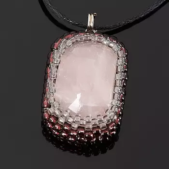 Кулон розовый кварц (текстиль)