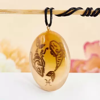 Кулон селенит Рыбы (биж. сплав) 3,5 см