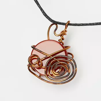 Кулон сердолик (медь, текстиль)