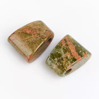 Кулон унакит трапеция 2,5-3 см