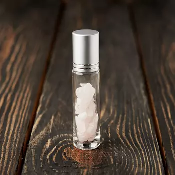 Массажер розовый кварц 2х8,5 см