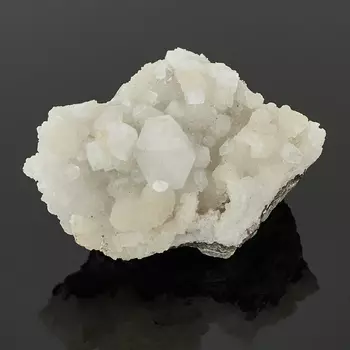 Образец апофиллит S (4-7 см)