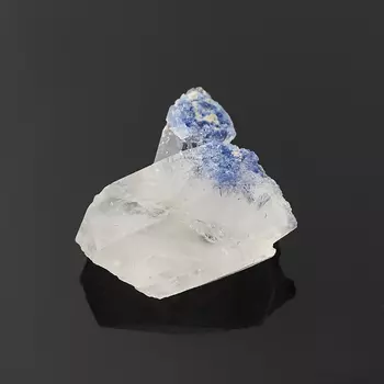 Образец дюмортьерит (в породе) (1,5-2 см)