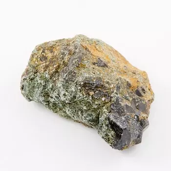 Образец гранат метасоматический XS