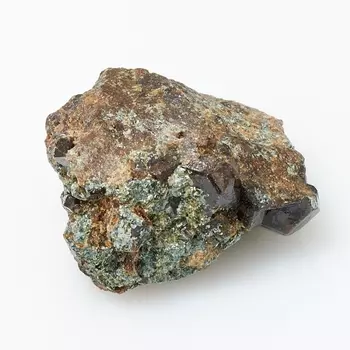 Образец гранат метасоматический XS