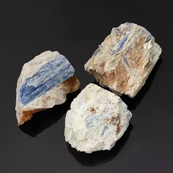 Образец кианит синий S (4-7 см) (1 шт)