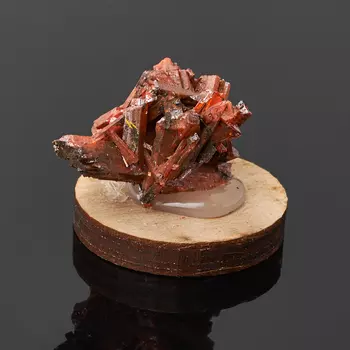 Образец крокоит (на подставке) XS (3-4 см)