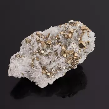 Образец пирит (в породе) M (7-12 см)