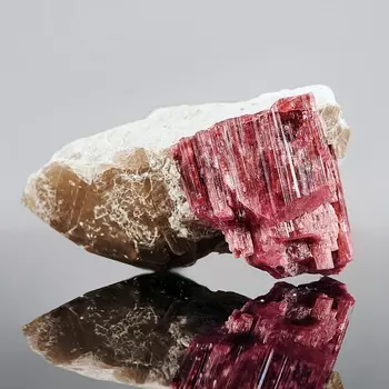 Образец турмалин M