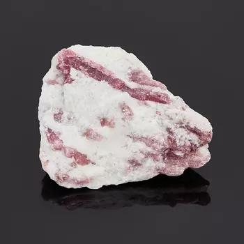 Образец турмалин розовый (рубеллит) (в породе) S (4-7 см)