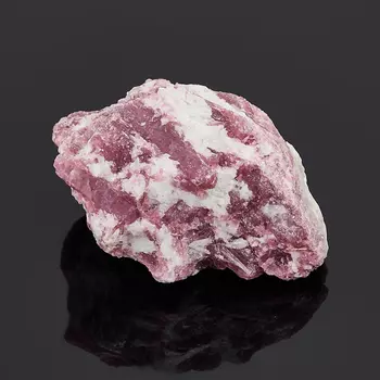 Образец турмалин розовый (рубеллит) (в породе) S (4-7 см)