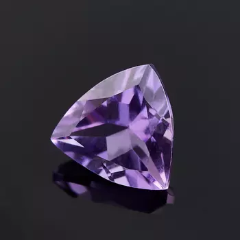 Огранка аметист триллион (1 шт) 7*7 мм