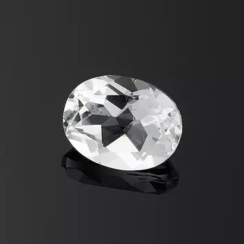 Огранка горный хрусталь овал 7*9 мм