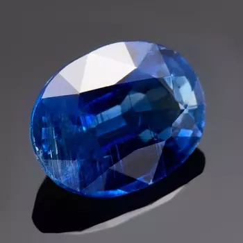 Огранка кианит овал 7*9 мм