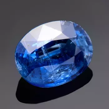 Огранка кианит овал 7*9 мм