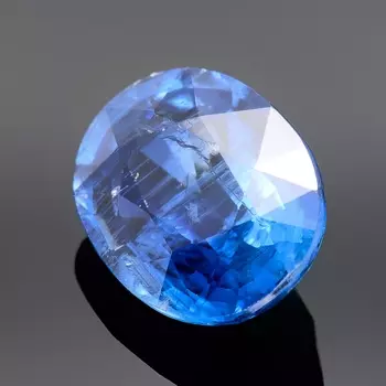Огранка кианит овал 7*9 мм