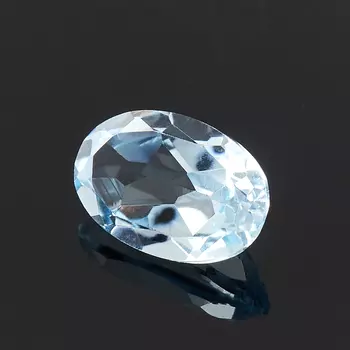 Огранка топаз голубой овал (1 шт) 4*6 мм