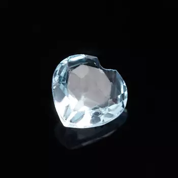 Огранка топаз голубой сердце (1 шт) 5 мм