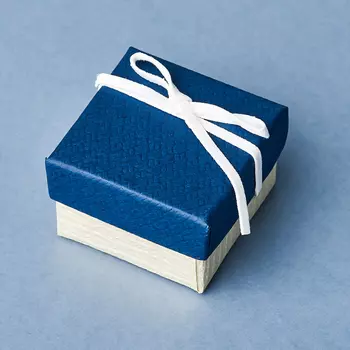 Подарочная упаковка под кольцо/серьги 45х45х35 мм