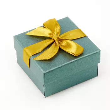 Подарочная упаковка под комплект (кольцо, серьги, кулон) 55х55х30 мм