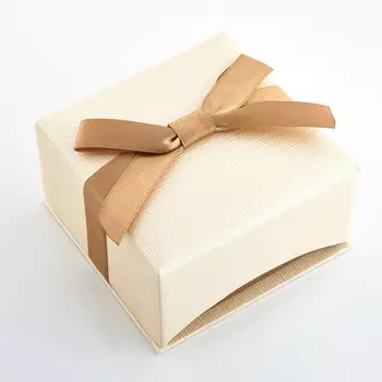 Подарочная упаковка под серьги/кулон (коробка) 80х80х40 мм