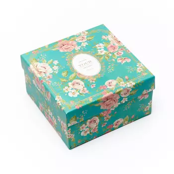 Подарочная упаковка универсальная 145х145х70 мм