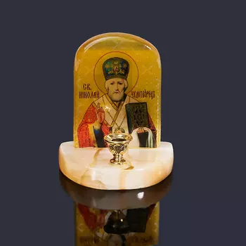 Подсвечник Николай Чудотворец селенит 70х55х40 мм