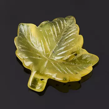 Пуговица лист везувиан 2-2,5 см