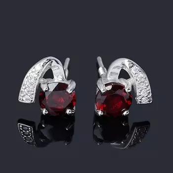 Серьги гранат альмандин (серебро 925 пр. родир. бел.) пуссеты огранка