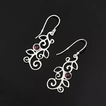 Серьги гранат альмандин (серебро 925 пр.)