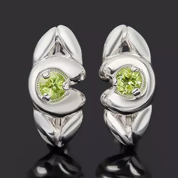 Серьги хризолит (серебро 925 пр. родир. бел.) огранка