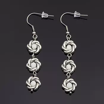 Серьги коралл белый (биж. сплав, сталь хир.) огранка