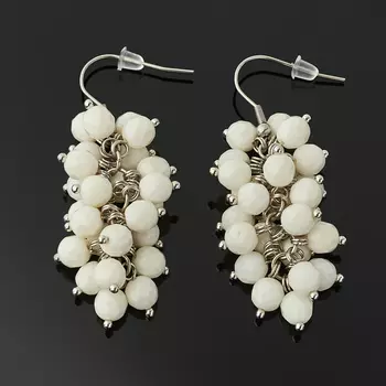 Серьги коралл белый (биж. сплав, сталь хир.) огранка