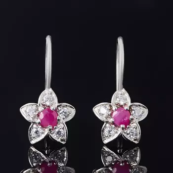 Серьги рубин (серебро 925 пр. родир. бел.) огранка