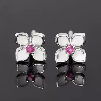 Серьги рубин (серебро 925 пр. родир. бел., эмаль) пуссеты огранка