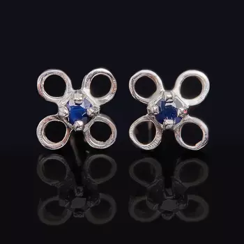 Серьги сапфир черный (серебро 925 пр. родир. бел.) пуссеты огранка